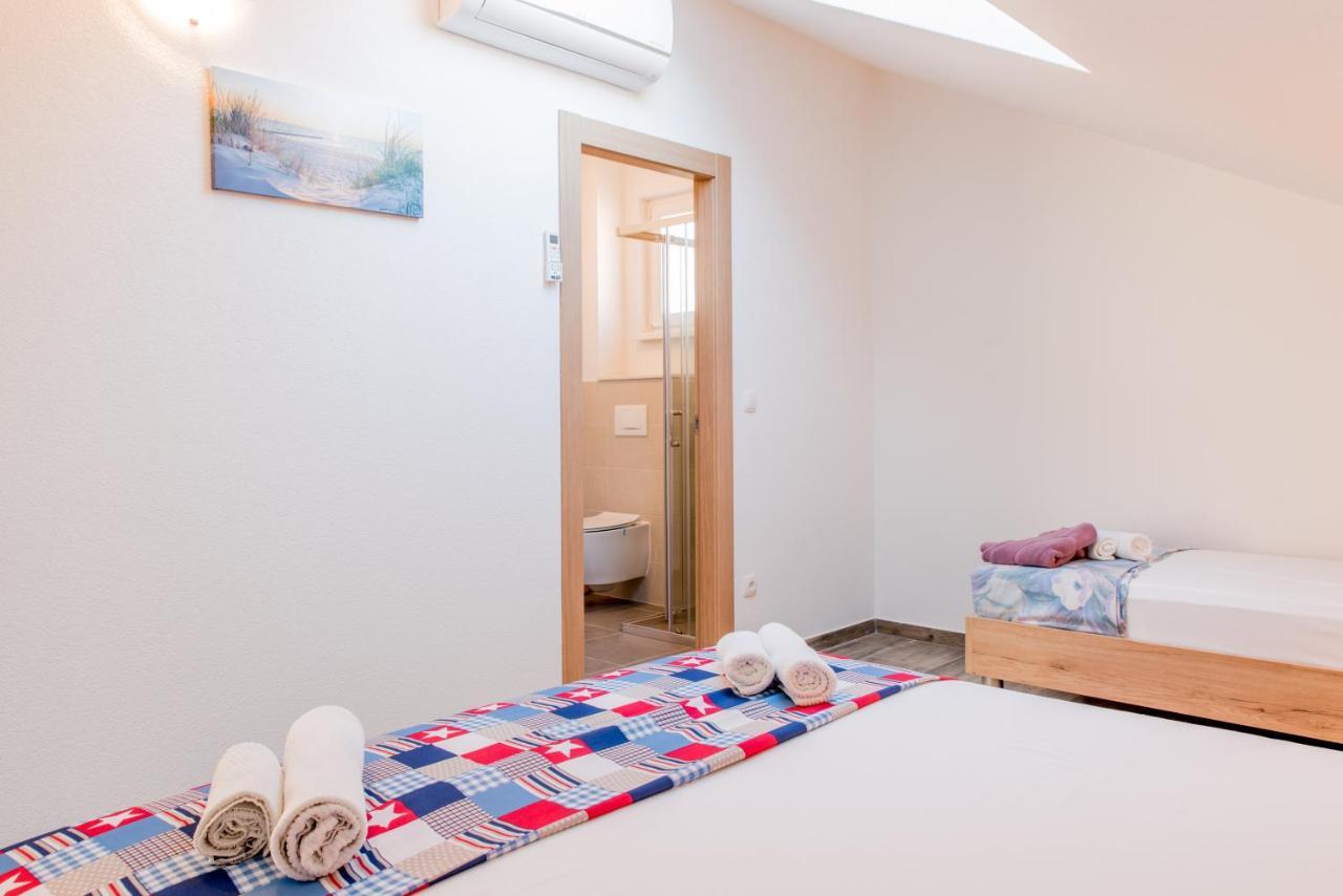 Apartments Zilic Kaštel Stari Εξωτερικό φωτογραφία